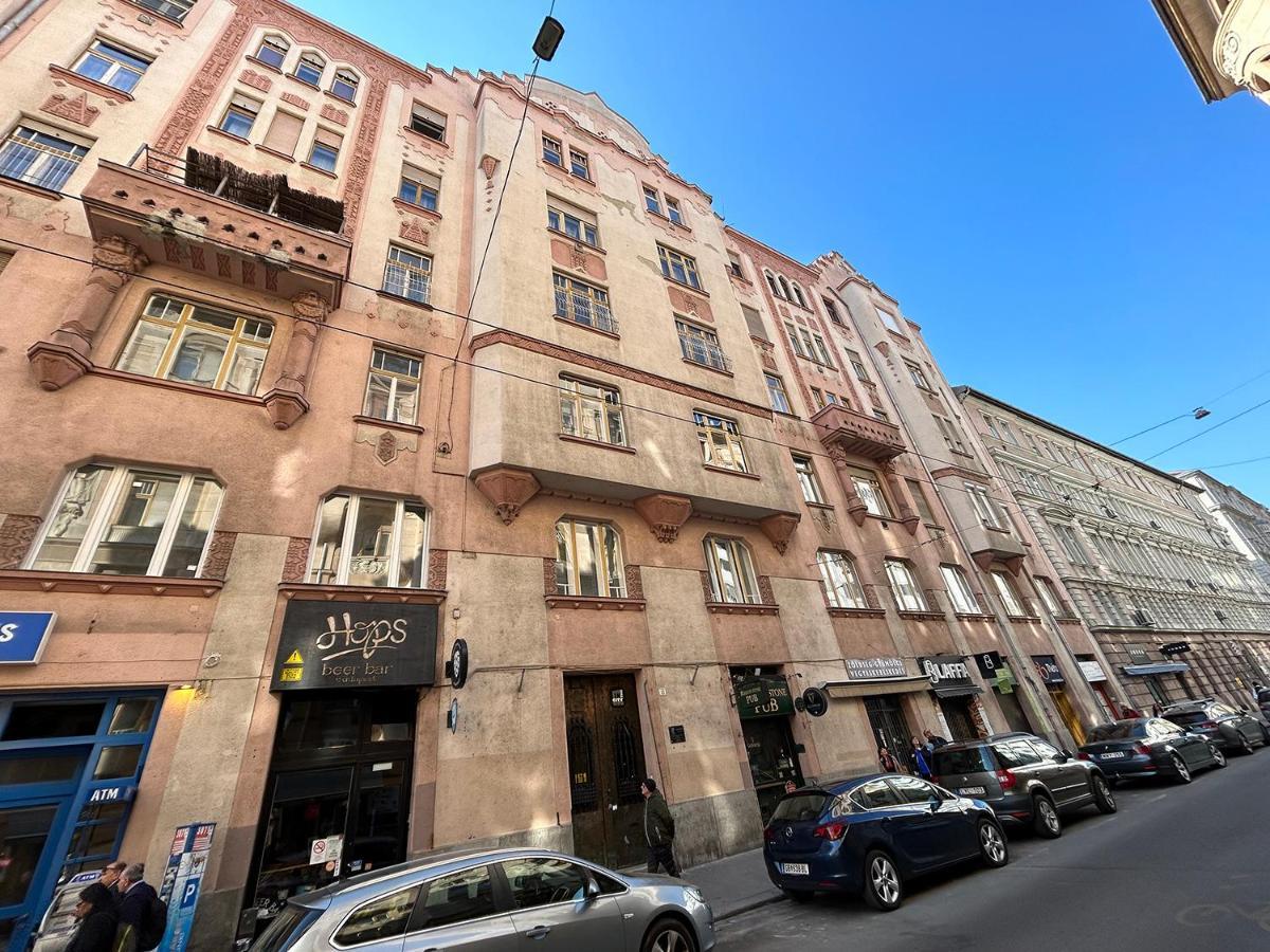 Imagine Budapest Premium Apartment Luaran gambar